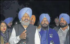  ?? SANJEEV SHARMA/HT ?? Leader of opposition Harpal Cheema leading the AAP delegation at Punjab Raj Bhawan in Chandigarh on Tuesday.