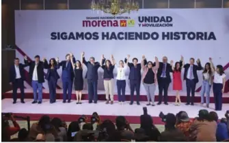  ?? DANIEL GALEANA ?? Claudia Sheinbaum al presentar al equipo que la acompañará en la campaña