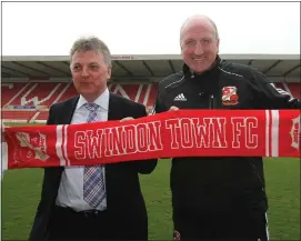  ??  ?? Paul Hart, right, once gave a revealing team talk at Swindon