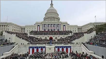  ??  ?? ##JEV#144-94-http://www.20minutes.fr/tv/afp-actus/256629-u##JEV# Les défis sont majeurs pour le futur président des Etats-Unis, qui prêtera serment sur les marches du Capitole.