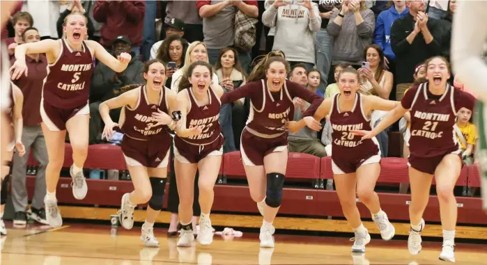  ?? ALLEN CUNNINGHAM/SUN-TIMES ?? Montini players (from left) Victoria Matulevici­us, Nikki Kerstein, Shea Carver, Peyton Farrell, Lily Spanos and Alyssa Epps rush onto the court in celebratio­n of their victory over Grayslake Central.