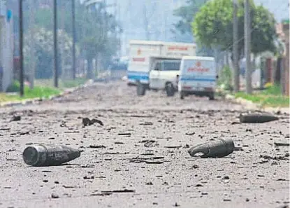  ?? (LA VOZ / ARCHIVO) ?? Río Tercero. La explosión de la fábrica militar. Murieron siete personas, todos civiles.