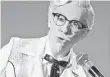  ??  ?? Country singer Reba McEntire is the first woman to play Col. Sanders. KFC