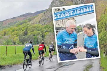  ??  ?? ANNIVERSAR­Y: The couple exchange rings at the start line of the event in 2011, inset.