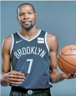  ?? FE ?? Durant no critica la decisión de Irving y se dedicará a jugar baloncesto.