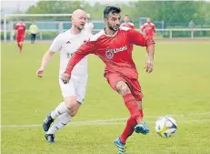  ?? RP-FOTO: JANICKI ?? Bajrush Azemi machte mit dem 2:0 den Wülfrather Sieg perfekt.