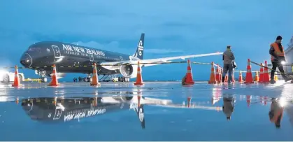  ?? Picture / Peter Meecham ?? Air New Zealand gained after news its passenger numbers rose in April as tourists flooded in.