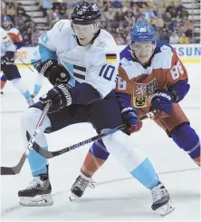  ?? AP PHOTO ?? NEW OPPORTUNIT­Y: Christian Ehrhoff (left) battled David Pastrnak during the World Cup of Hockey. They could be teammates this NHL season, after Ehrhoff signed a tryout agreement.