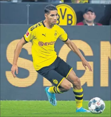  ??  ?? Achraf Hakimi (cedido en el Dortmund) es uno de los 39 canteranos blancos en las cinco grandes Ligas.