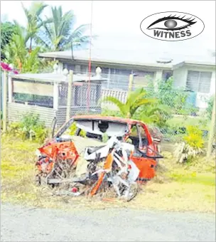  ?? Picture: ELIKI NUKUTABU ?? This run down vehicle at the Soqe Court roundabout in Nakasi, Nausori is an eyesore and needs to be removed.