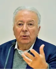  ??  ?? L’invenzione Federico Faggin, 78 anni, aveva indeato per la Intel il primo microchip al mondo. Nel 1974 aveva inoltre fondato Zilog, la società produttric­e dello Z80, uno dei processori più importanti di sempre