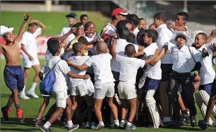  ?? Picture: David Ritchie/African News Agency (ANA) ?? KEEPING IT LOCAL: There is a compelling reason to listen to sports historians such as Dr Malcolm MacLean due to the fact that all athletes who took part in competitio­ns organised by the SA Senior Schools Sports Associatio­n and SA Primary Schools Sports...