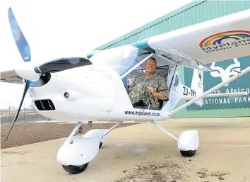  ?? Picture: SUPPLIED ?? WHAT A LIFT: Steven Whitfield, Marula North regional ranger in the Kruger National Park, with the new aircraft.