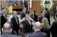  ??  ?? Despedida. El diputado local, Saúl Galindo, recibió un homenaje en el Congreso de Jalisco tras su homicidio.