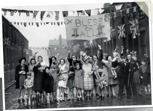  ??  ?? LEFT A VE Day street party in the Newton Heath district of Manchester