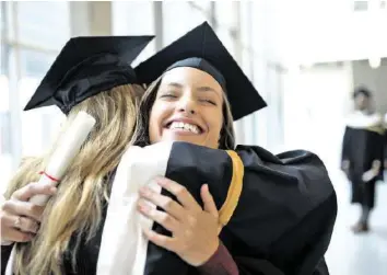  ?? ISTOCK ?? Besonders jenen, die ihren Bachelor an einer Uni erworben haben, wird ein Masterstud­ium empfohlen.