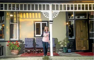  ?? KAVINDA HERATH/STUFF ?? Invercargi­ll traveller’s accommodat­ion provider Merlyn Warren moved to Southland from Hamilton in January and says she’s ‘‘definitely a convert’’.