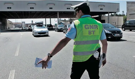  ??  ?? Foram detetados nas nossas fronteiras 960 estrangeir­os alvo de vigilância “discreta e especial”