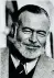  ??  ?? Ernest Hemingway, nato nel 1899 a Oak Park (Illinois, Usa), morì suicida il 2 luglio 1961 a Ketchum (Idaho, Usa). Nel 1954 ricevette il Nobel per la Letteratur­a