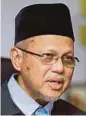  ??  ?? Datuk Mohd Tamyes Abd Wahid