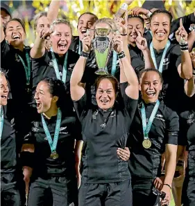  ?? DAN SHERIDAN/INPHO ?? The British press were rich in their praise of the Black Ferns after beating England in the Women’s Rugby World Cup final.