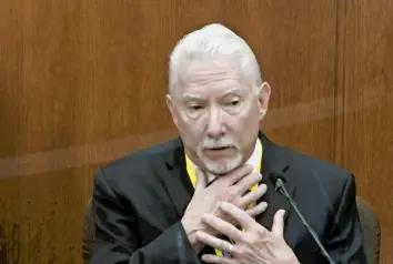  ?? COURT TV ?? In an image from video, Barry Brodd, an expert on the use of force, testifies as a witness for the defense during the murder trial of former police Officer Derek Chauvin on Tuesday in Minneapoli­s.