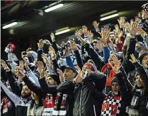  ??  ?? Plus de 15 000 supporters du Besiktas sont attendus à Lyon, ce jeudi.