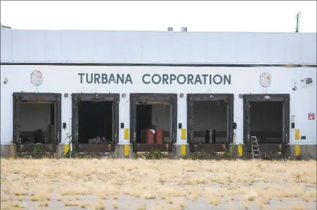  ?? Hearst Connecticu­t Media file photo ?? The former Turbana Corp. property on Seaview Avenue in Bridgeport is being looked at by Massachuse­ttsbased Vineyard Wind as the location for their Park City Wind facility.