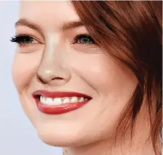  ??  ?? You nose who it is: La La Land star Emma Stone