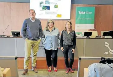  ?? Foto: J.A. ?? Iñigo Nagore, Carmen Puerta y María de Torre, en la presentaci­ón de Ecosite.