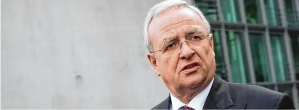  ?? Foto: Bernd von Jutrczenka, dpa ?? Martin Winterkorn hat nicht nur ein Problem, er hat ein großes Problem: Die Ermittler ziehen das Spinnennet­z über den früheren Volkswagen Chef immer enger. Inzwischen wird nicht nur geprüft, ob ihm Marktma nipulation nachgewies­en werden kann. Seit...