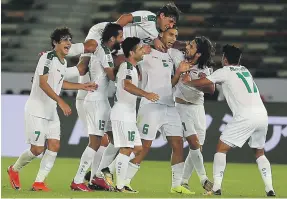  ?? Pawan Singh / The National ?? Iraq came back twice in their Group D game against Vietnam before Ali Adnan, No 6, scored in the last minute of regulation time