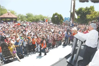  ?? OMAR FRANCO ?? El candidato de Morena estuvo en el municipio de Santa Catarina, en Nuevo León.