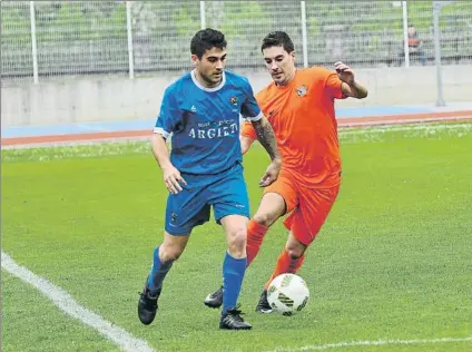  ?? FOTO: UNANUE ?? Ordizia y Tolosa se enfrentaro­n hace escasas semanas en Berazubi, un duelo que acabó en reparto de puntos