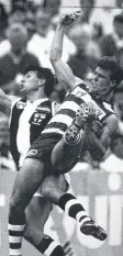  ??  ?? TOUGH OPPONENT: Frawley on Cat Michael Mansfield in 1993.