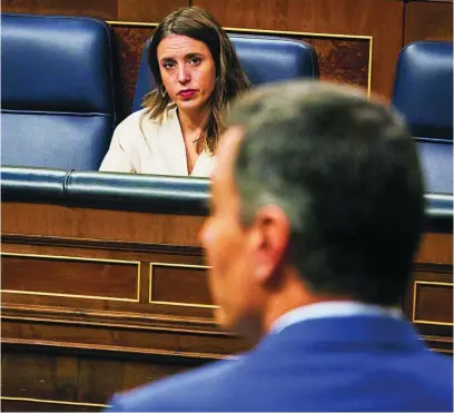  ?? ALBERTO R. ROLDÁN ?? La ministra de Igualdad, Irene Montero, ayer