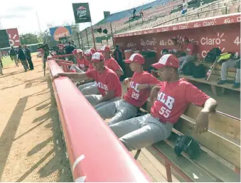  ?? FUENTE EXTERNA ?? Un grupo de jóvenes toma parte del showcase internacio­nal que organiza la MLB cada año.