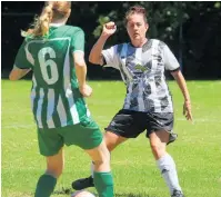  ?? Photo / Stuart Whitaker ?? Talia Hope in action in an early game.