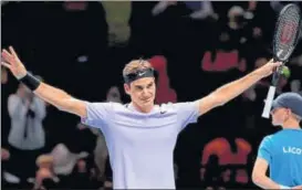  ?? AP PHOTO ?? Roger Federer extended his winning streak to 13 matches.