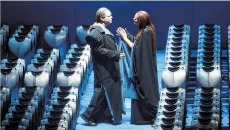  ?? BILD: SN/OPERA LAON/STOFLETH ?? 1993 in Bayreuth, jetzt in Lyon, 2018 in Linz: „Tristan und Isolde“, rekonstrui­ert nach Heiner Müller.