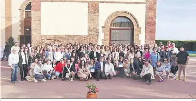  ?? D. A. ?? Foto de familia tras el acto de reconocimi­ento.