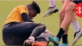  ?? ?? 3
3. André Onana controlla un pallone a terra