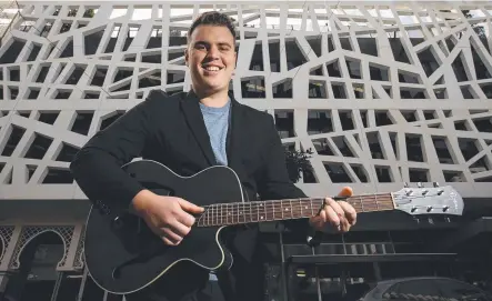  ?? Picture: SCOTT FLETCHER ?? Jake Meywes and his band will perform in the Oracle precinct for the Broadbeach Jazz Weekend.