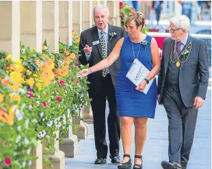  ?? Pictures: Steve MacDougall/Tina Norris. ?? Above: John Summers, Alison Anderson and Perth and Kinross Provost Dennis Melloy in Perth. Right: Lorraine Turnbull and Alison Anderson in Kirkcaldy.