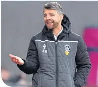  ??  ?? Motherwell manager Stephen Robinson