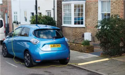  ?? Photograph: David Gee/Alamy ?? In a poll of electric car owners, 91% said they would not want to return to petrol.