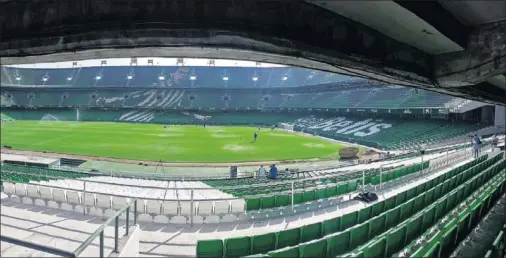  ??  ?? PREPARADO. El estadio Benito Villamarín quiere vivir un estreno exitoso en lo que será el primer duelo