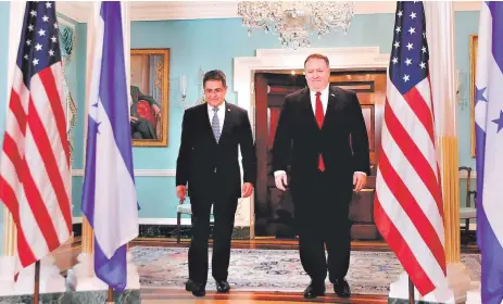  ?? FOTO: CORTESÍA CASA PRESIDENCI­AL ?? Hernández confía en que luego de la reunión con Mike Pompeo se abra una puerta que permita la legalizaci­ón de los hondureños.