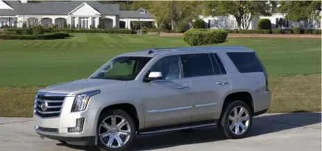 ?? RICHARD PRINCE/TRIBUNE NEWS SERVICES ?? For GM enthusiast­s who find themselves with some extra cash, the 2015 Escalade might be an obvious step up.