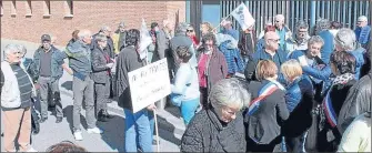  ??  ?? Jeudi dernier, les retraités prenaient le temps de manifester à Montauban.